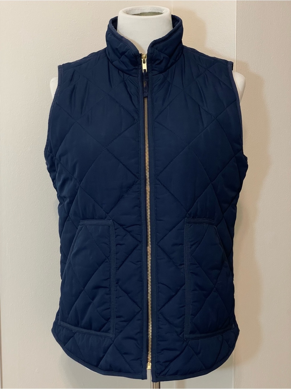 J. Crew Quilted Navy Sleeveless Puffer Vest Size M